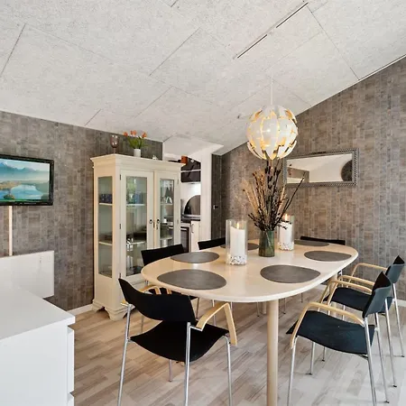 펜션 Brynhild - 30km From The Sea By Interhome Toftlund